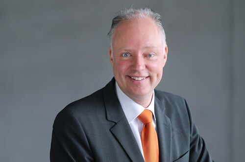 Portrait Prof. Dr. Markus Nawroth